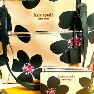 Kate Spade Like New Large Purse